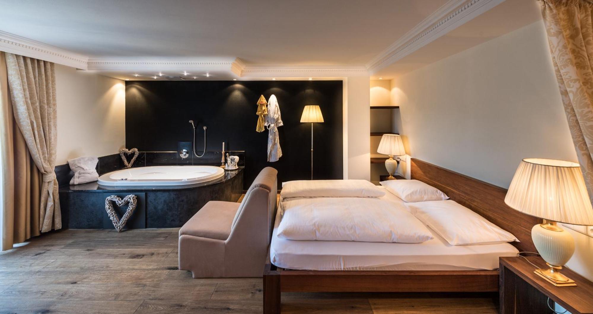 Suite mit Whirlpool